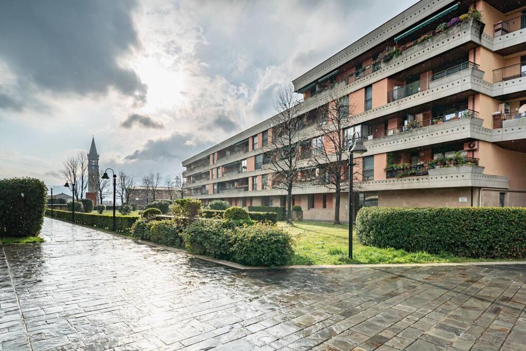 Broletto Park Apartment - Affitti Brevi Italia Lecco Ngoại thất bức ảnh