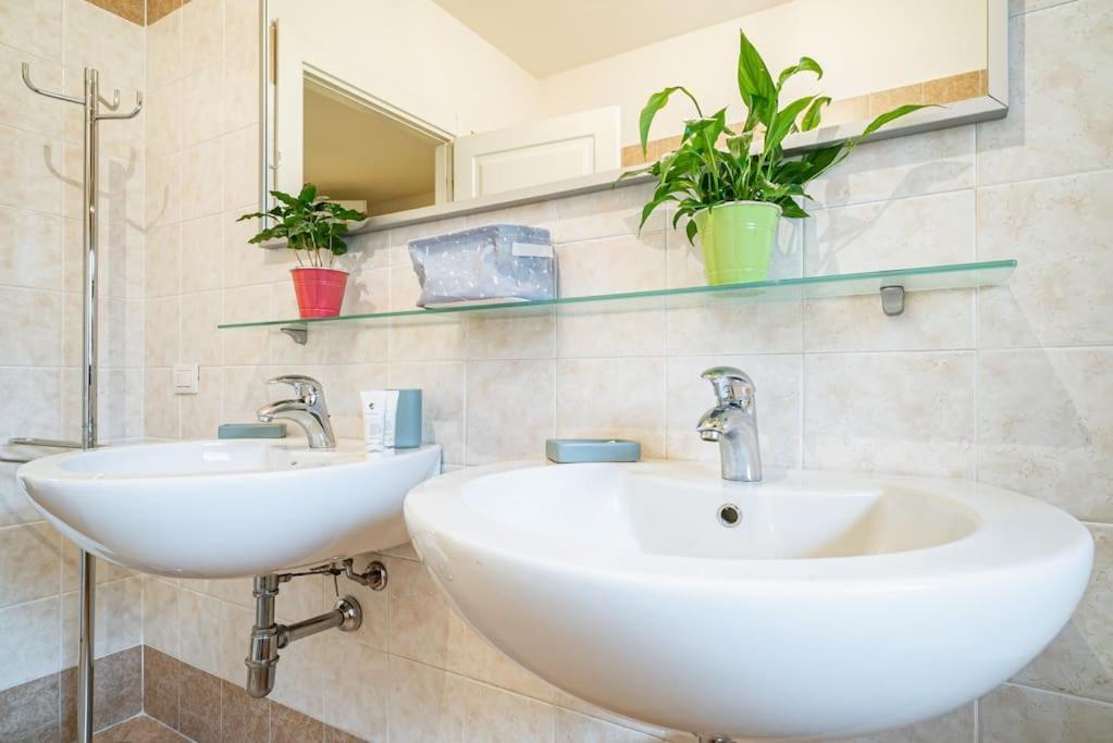 Broletto Park Apartment - Affitti Brevi Italia Lecco Ngoại thất bức ảnh