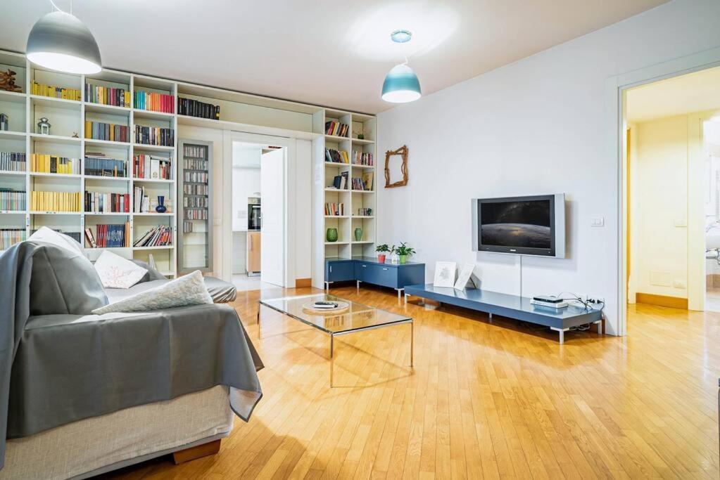 Broletto Park Apartment - Affitti Brevi Italia Lecco Ngoại thất bức ảnh