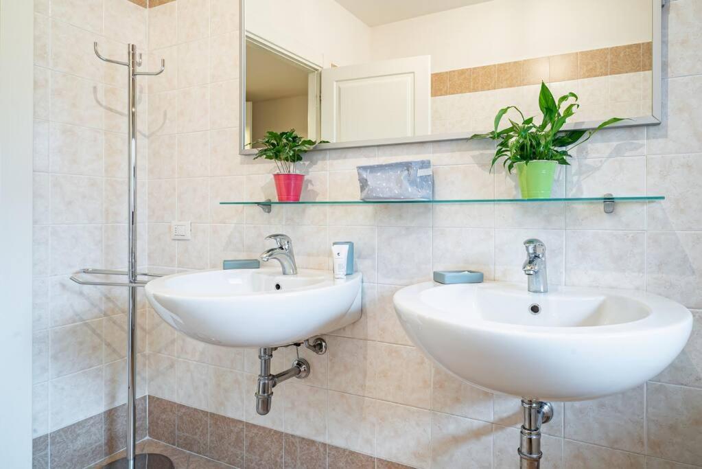 Broletto Park Apartment - Affitti Brevi Italia Lecco Ngoại thất bức ảnh