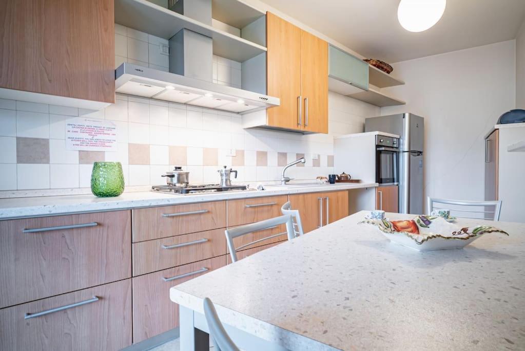Broletto Park Apartment - Affitti Brevi Italia Lecco Ngoại thất bức ảnh
